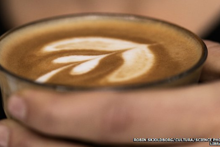 A rendszeres, mérsékelt kávéfogyasztók koszorúerei 