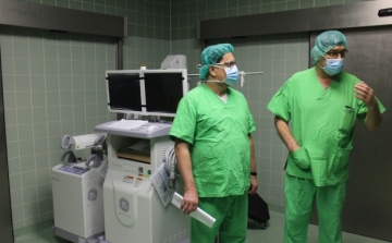 Fejlesztések a soproni kórházban - Modern készülékek, kíméletes műtéti eljárások