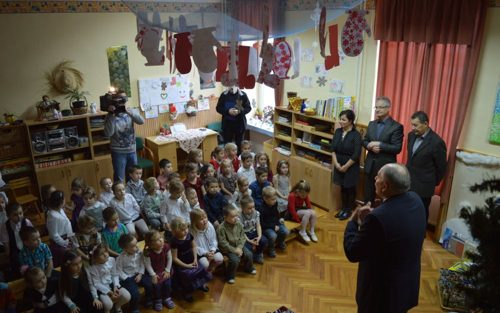 Ajándékokat kaptak a részönkormányzattól a sopronkőhidai óvodások