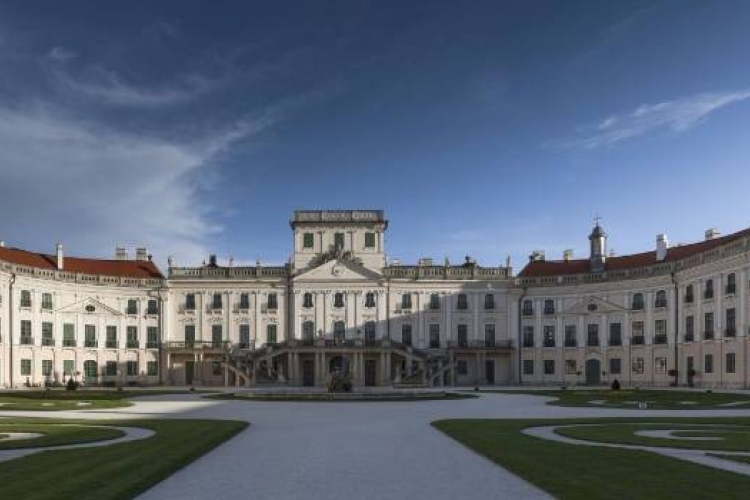 Két koncerttel zárul a Tavaszi fesztivál a fertődi Esterházy-kastélyban