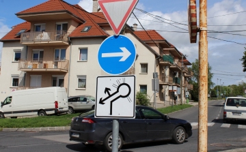 Forgalmirend-változás a Bécsi úton!