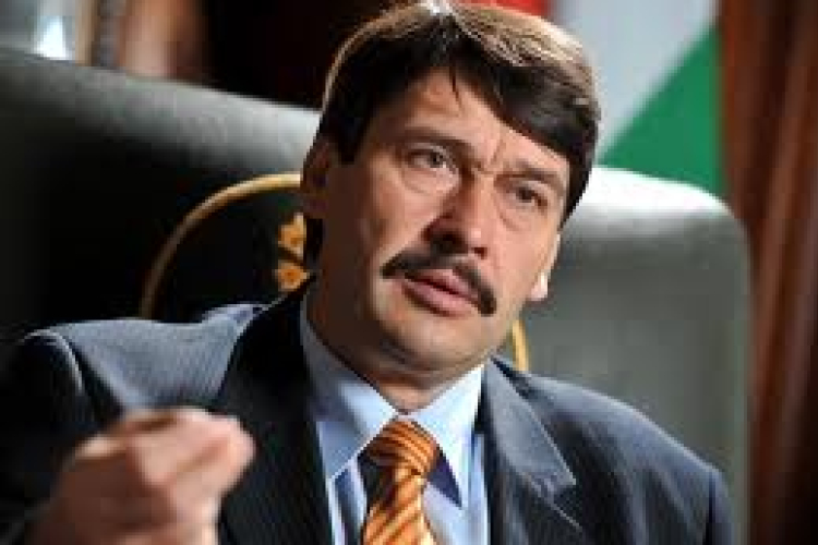 Áder a választás időpontjáról írt