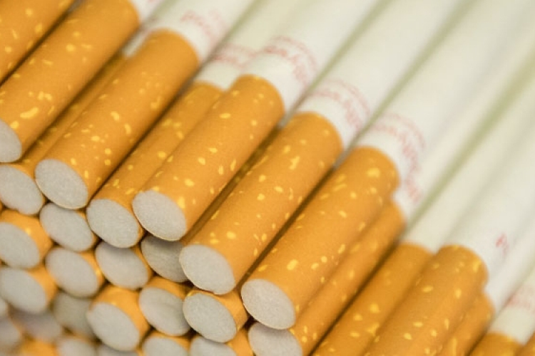 Százhúszmillió forint értékű cigarettát találtak egy debreceni garázsban