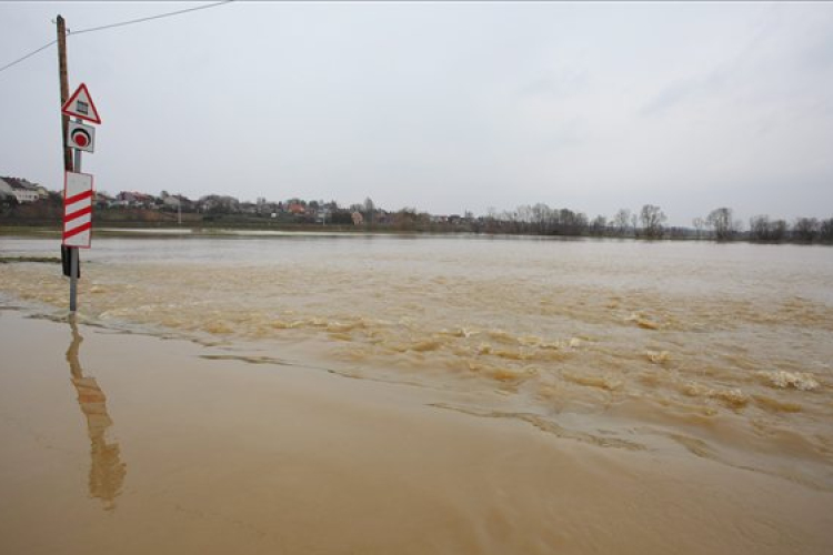 Árvíz/belvíz - Lezárt utak és sebességkorlátozások a zalai közlekedésben