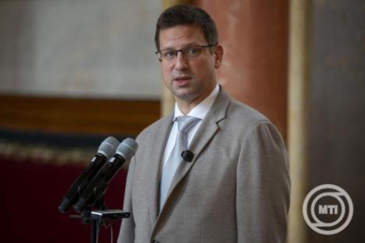 Gulyás Gergely: a benyújtott alkotmány-módosítás az alkotmányos demokrácia vége