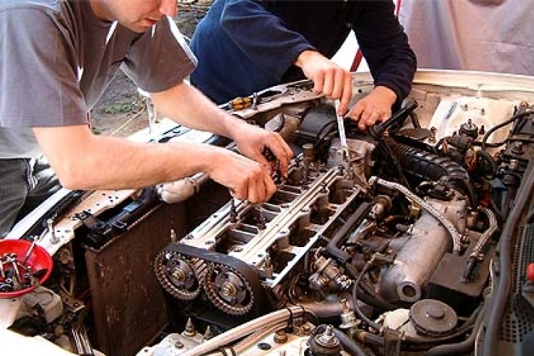 Feketén végzik a járműjavítások 70 százalékát