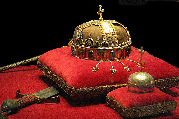 Szent István öröksége: hit, remény, szeretet