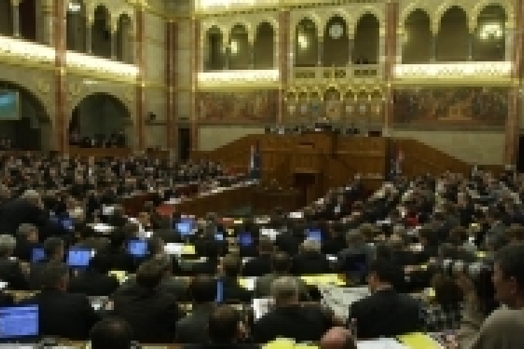 Számos változás él januártól a Parlamentben