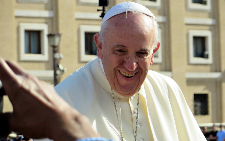 Hivatalos: Április végén Magyarországra látogat Ferenc pápa