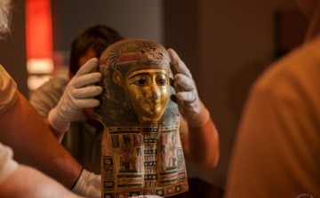 Megérkeztek Sopronba a Szépművészeti Múzeum Egyiptomi Gyűjteményének remekművei