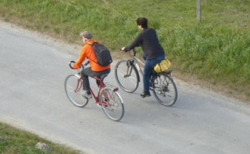 Ingyenes bicikli szerviz: élt három hónapot