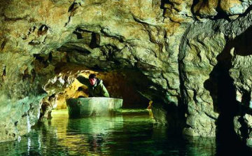 Szeptember végén bezár a Tapolcai-tavasbarlang, kezdődik a látogatóközpont építése