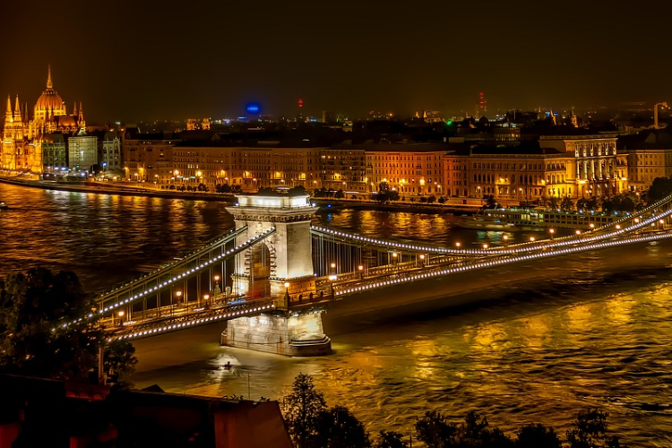 Budapest lett a világ második legszebb városa egy felmérésen