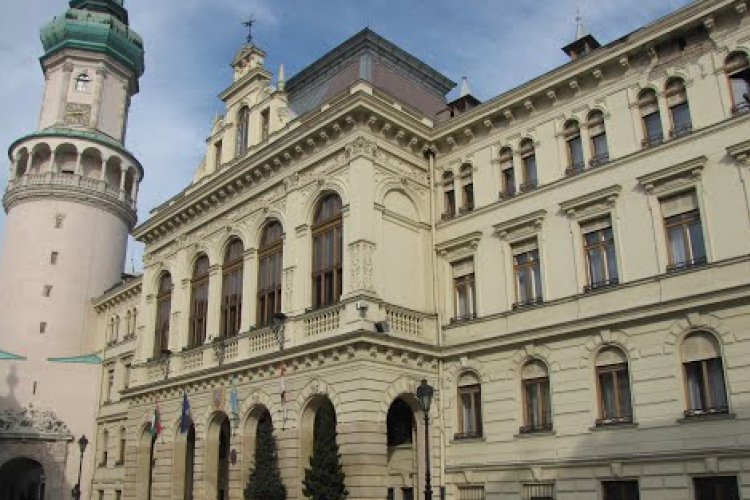 Változás a Polgármesteri Hivatal munkarendjében