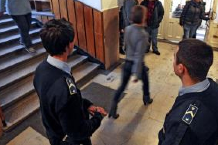 TASZ: nincs helye rendőröknek az iskolában