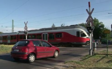 Közúti ellenőrzések lesznek a vasúti átjáróknál kedden