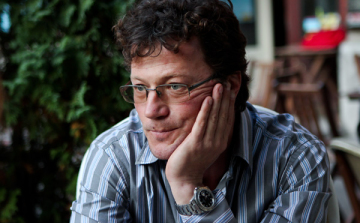 Egymillió forint kártérítés megfizetésére ítélték könyve miatt Stohl Andrást