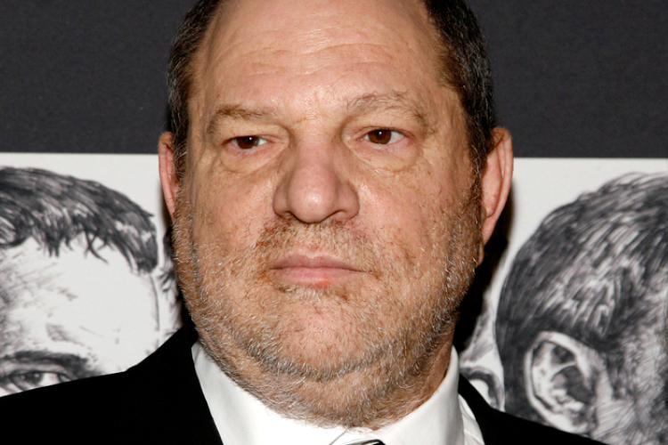 Ötmillió dollárra perli egy áldozat a Weinstein-vállalatot