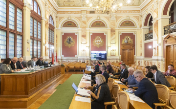 Sor került az év utolsó közgyűlésére Sopronban