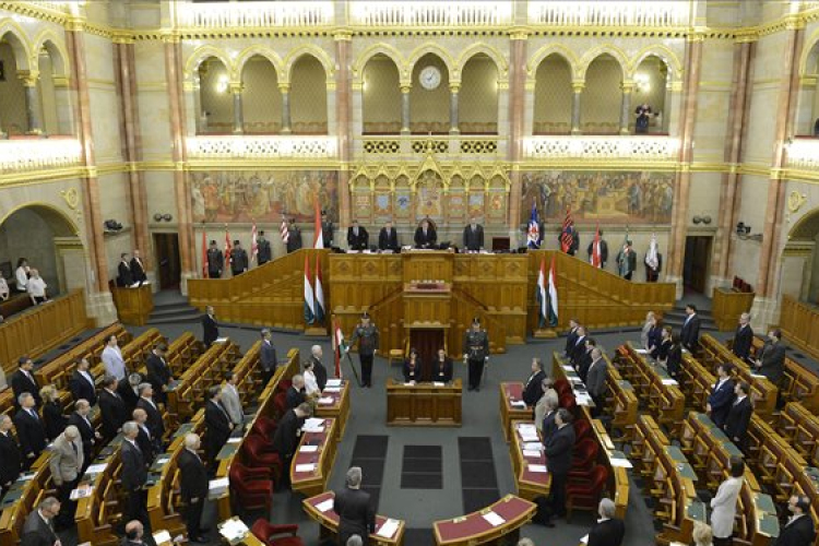 Beruházási ellenőrzési rendszert alakít ki a kormány
