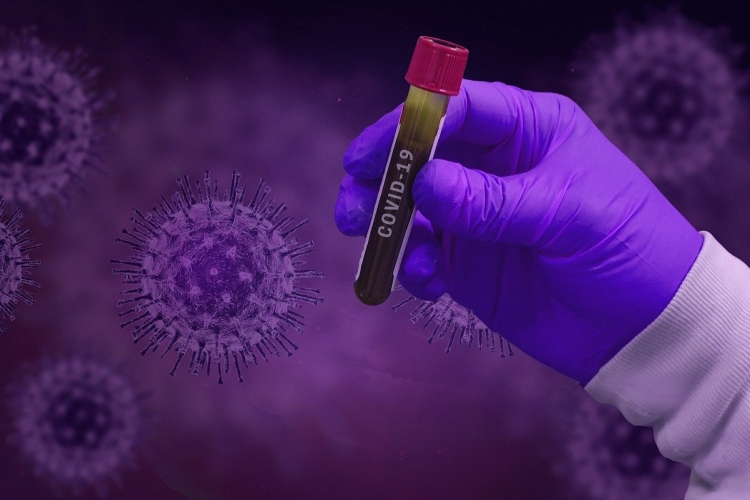 Új gyógyszert engedélyeztek a koronavírus gyógyítására az Egyesült Államokban