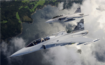 Iraki utasszállító gép miatt riasztották a Gripeneket