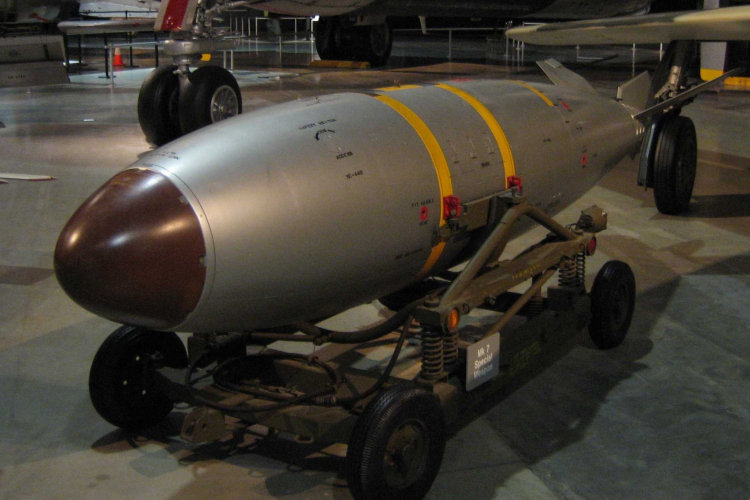 Amerikai atomfegyvereket szállítanak Romániába Törökországból?