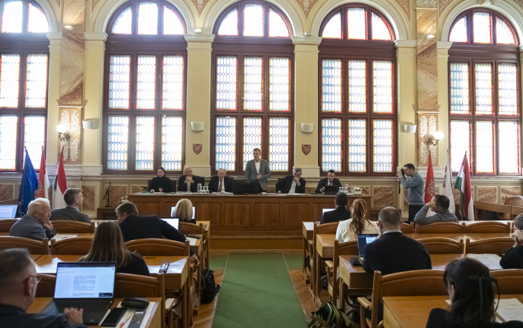 Támogatások és kitüntetések odaítéléséről döntött a soproni közgyűlés