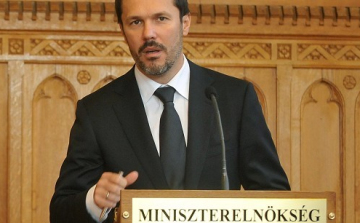 Kormányszóvivő: a kormány minden antiszemita vagy kisebbségeket sértő szervezkedés ellen fellép