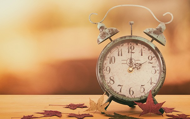 Hogyan vészeljük át az óraátállítás utáni napokat