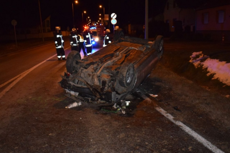 Idős férfi sérült meg a nagycenki balesetben