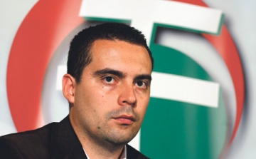 Évértékelő - Jobbik: Orbán nem kínál megoldást az emberek napi gondjaira