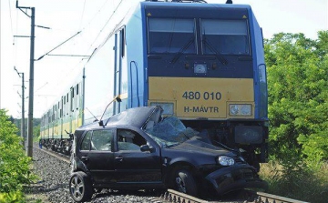 Ketten meghaltak a kópházi vasúti átjárónál történt balesetben