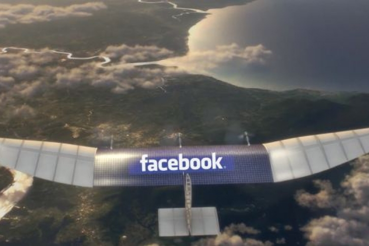 Sikeres tesztrepülést hajtott végre a Facebook napelemes internetdrónja