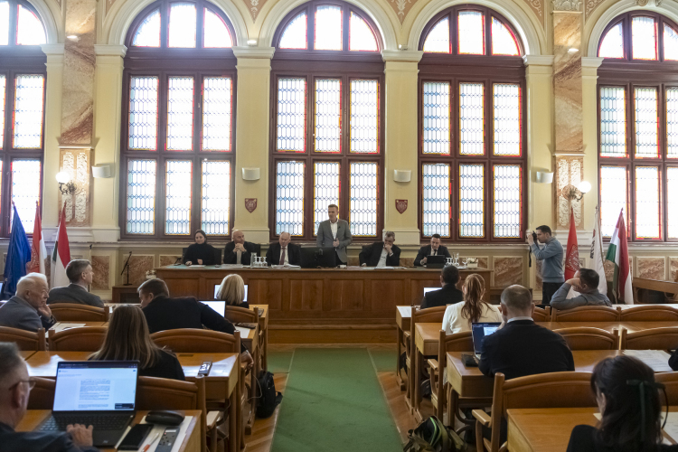 Támogatások és kitüntetések odaítéléséről döntött a soproni közgyűlés