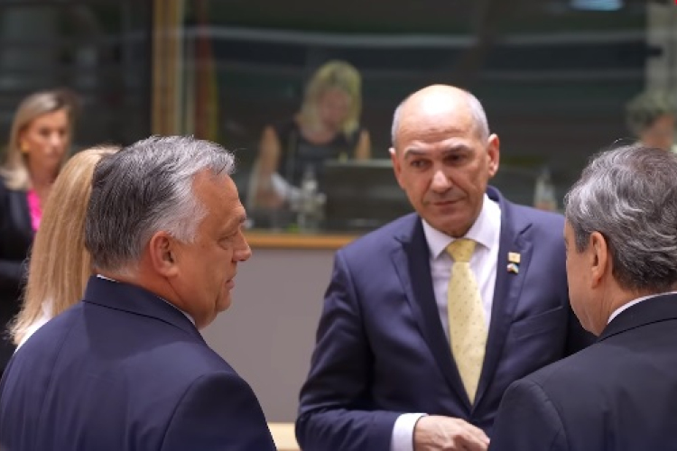 Orbán: megvédtük a rezsicsökkentést