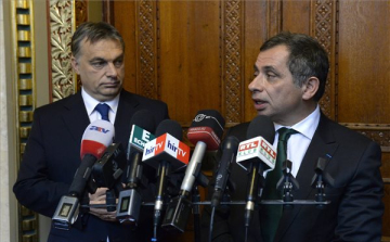 Orbán: folytatni kell az újraiparosítás politikáját