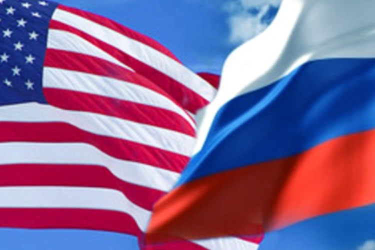 Biztonságpolitikai szakértő: hidegháborús hangulat van