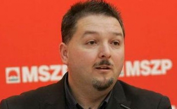 Évértékelő – MSZP: Magyarország jobb beszédet és jobb kormányzást érdemelne