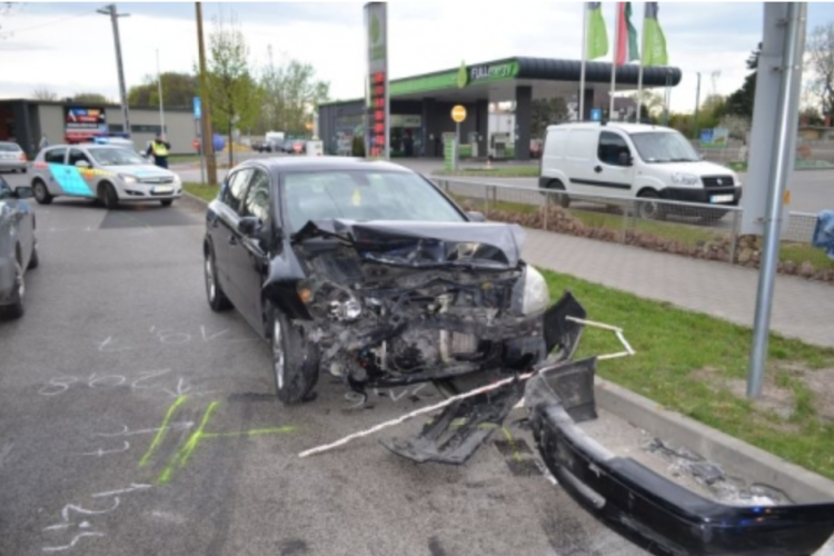 Ittasan okozott balesetet